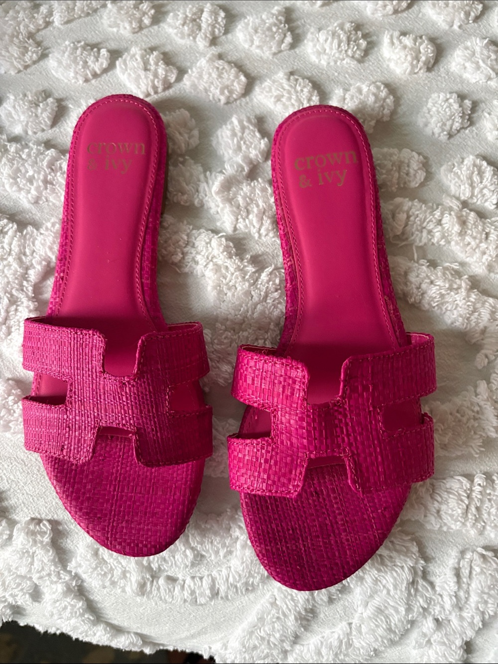 crown & ivy Hot Pink Woven Slide Sandals